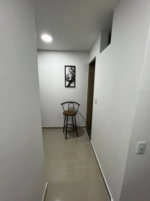 Apartamento Cerca Al Centro En Medellin 0*,