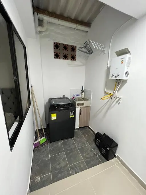 Apartamento Cerca Al Centro En Medellin Apartment