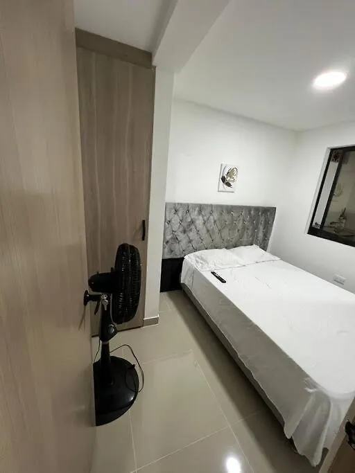 Apartment Apartamento Cerca Al Centro En Medellin Colombia